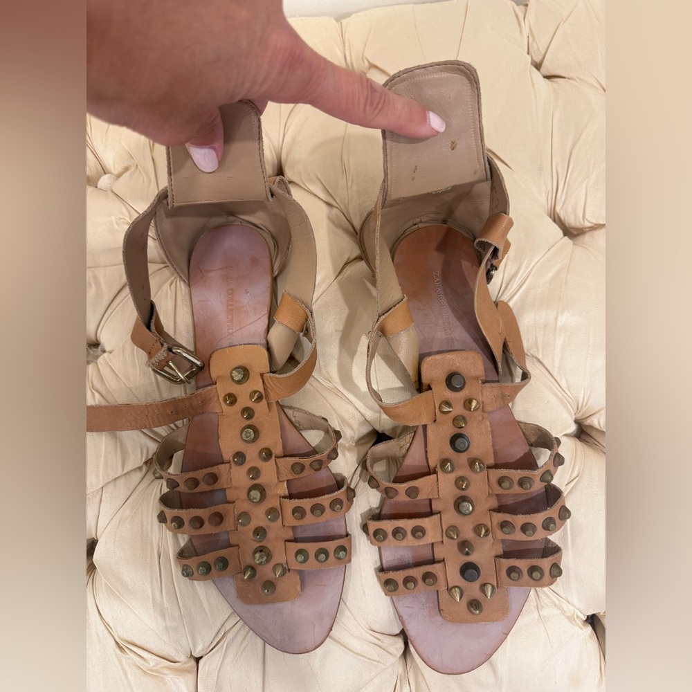 $10 ITEM Zara leather gladiator sandals. Sz 9